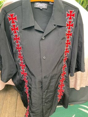 Black Short-Sleeve Button-Down Shirt with Red Cross Embroidery
